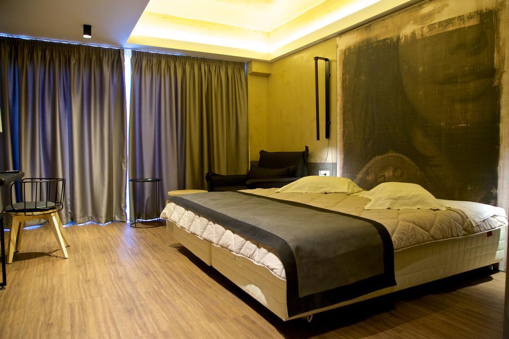 Adonis City Hotel Patras Quarto foto